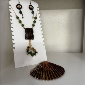 Indigenous Green and Brown Beaded Necklace and Earring set.